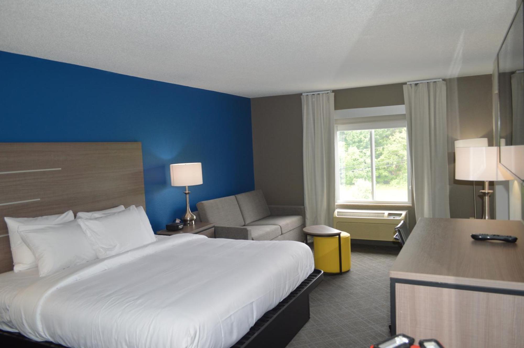 Comfort Inn & Suites Harrisburg-Hershey North Exterior foto